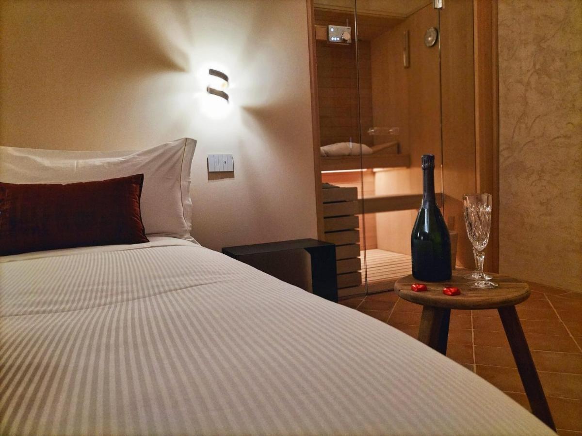 Badia Giulia Prestigious Historical B&B, Camaiore - Adults Only - No Pets Luaran gambar